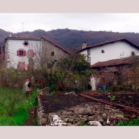 Edificio de viviendas en Narbarte (Navarra)