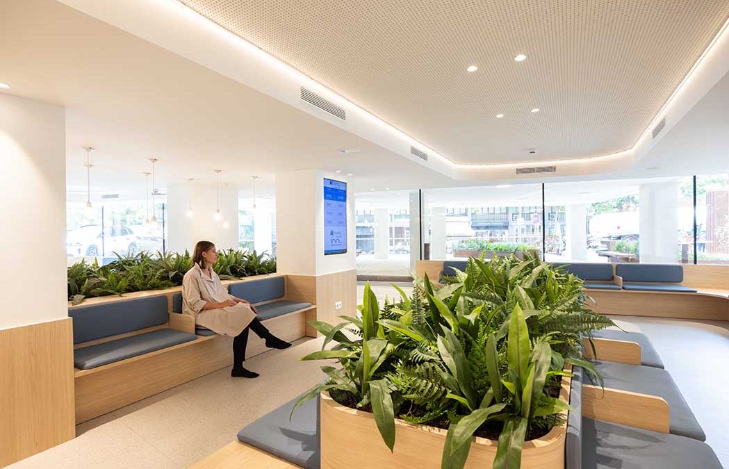 Hospitales que Cuidan: Sostenibilidad, Certificación y Humanización en el Diseño